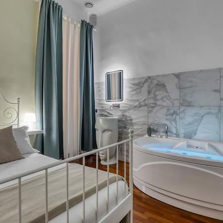 Atrhome Frattina Luxury Рим Экстерьер фото