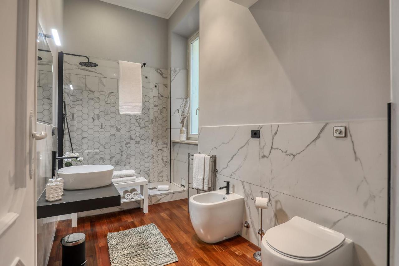 Atrhome Frattina Luxury Рим Экстерьер фото
