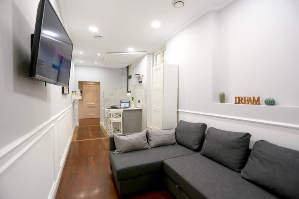 Atrhome Frattina Luxury Рим Экстерьер фото